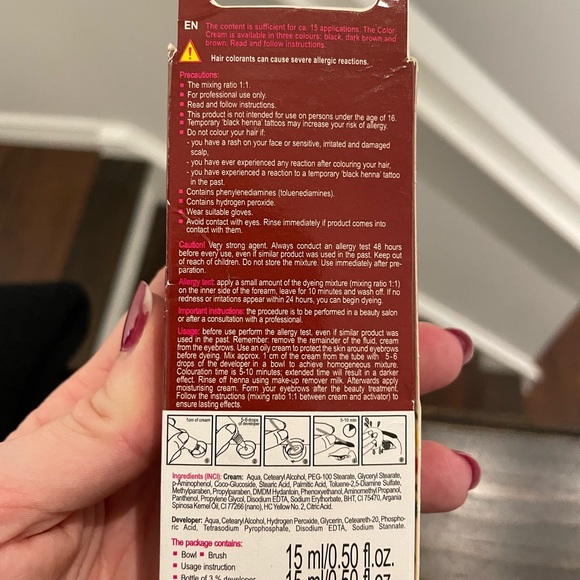 Eyebrow Colour Dye - Picture 2 of 4